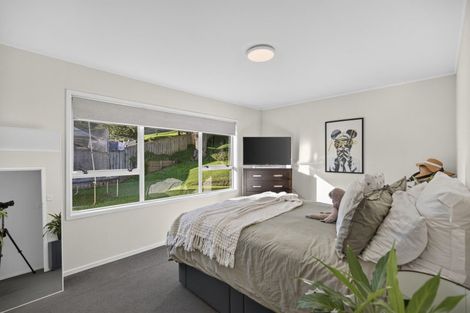 Photo of property in 21 Heaphy Street, Westown, New Plymouth, 4310