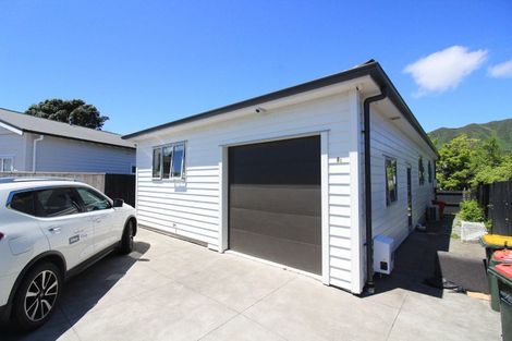 Photo of property in 8c Awamutu Grove, Waiwhetu, Lower Hutt, 5010