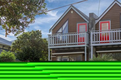 Photo of property in 3 Scarborough Terrace, Mount Victoria, Wellington, 6011