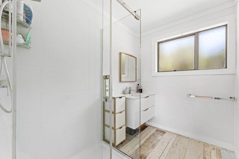 Photo of property in 35 Everard Avenue, Army Bay, Whangaparaoa, 0930