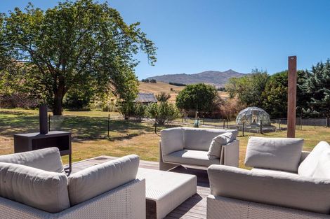 Photo of property in 38 Station Rise, Dalefield, Queenstown, 9371