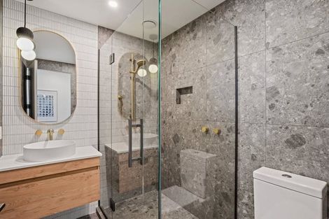 Photo of property in 51 Ryan Loop, Jacks Point, 9371