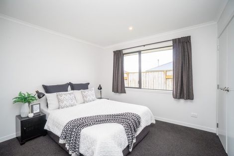 Photo of property in 21 Varsity Heights, Fitzherbert, Palmerston North, 4410
