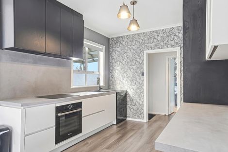 Photo of property in 53b Hamilton Road, Cambridge, 3434