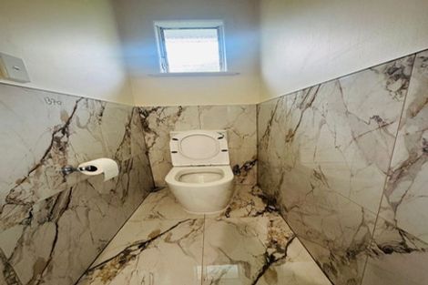 Photo of property in 1 Rondorlyn Place, Manurewa, Auckland, 2102