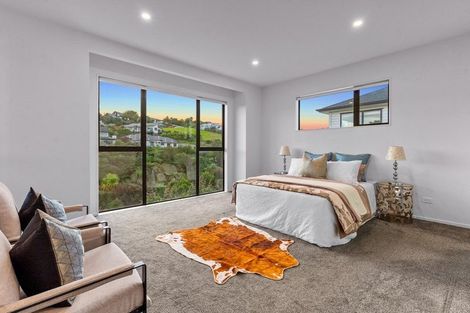 Photo of property in 9 Wallis Lane, Orewa, 0931