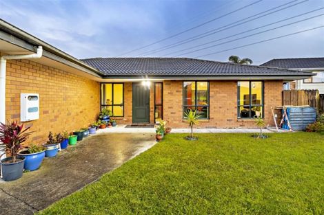 Photo of property in 7 Alta Terrace, Flat Bush, Auckland, 2019