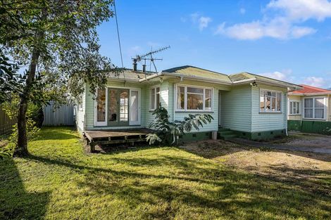 Photo of property in 17 Willow Street, Takaka, 7110