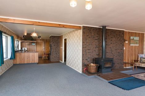 Photo of property in 25 Doves Bay Road, Kerikeri, 0294