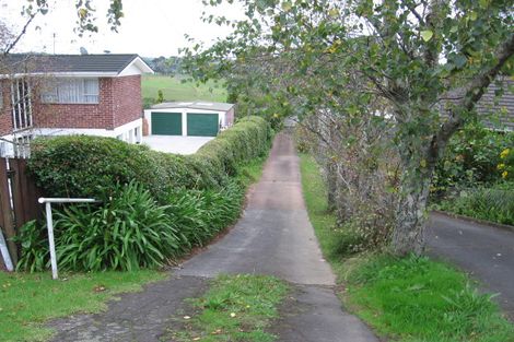 Photo of property in 414 Don Buck Road, Massey, Auckland, 0614