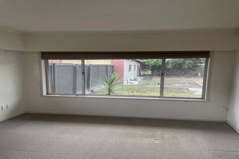 Photo of property in 100 Clevedon Road, Papakura, 2110