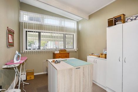 Photo of property in 4 Pine Crescent, Hargest, Invercargill, 9810