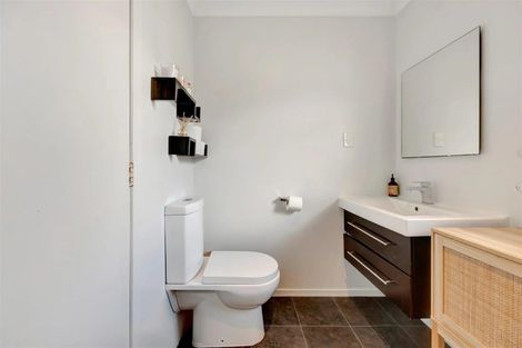 Photo of property in 82 Urlich Avenue, Melville, Hamilton, 3206