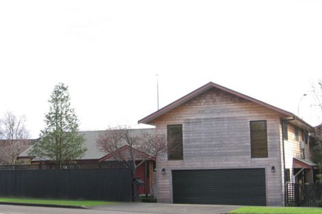 Photo of property in 11 Ihaka Street, Hokowhitu, Palmerston North, 4410