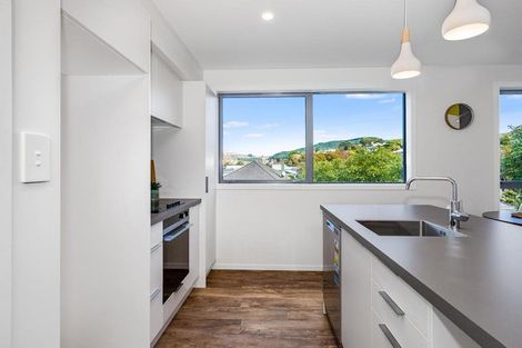 Photo of property in 10a Rewa Terrace, Tawa, Wellington, 5028