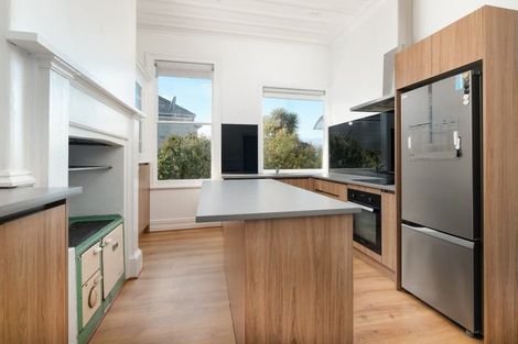 Photo of property in 2/32 Sheen Street, Roslyn, Dunedin, 9010