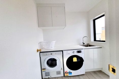 Photo of property in 28a Wai Iti Place, Clendon Park, Auckland, 2103