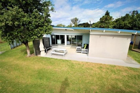 Photo of property in 44 Mako Avenue, Whiritoa, Whangamata, 3691