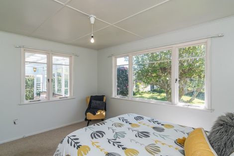 Photo of property in 246 Te Moana Road, Waikanae, 5036