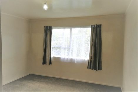 Photo of property in 35 Daytona Road, Henderson, Auckland, 0610