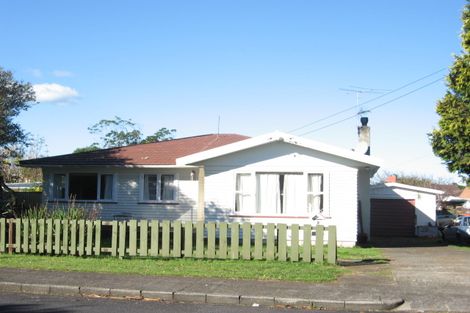 Photo of property in 2 Kerrydale Road, Manurewa, Auckland, 2102