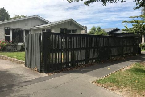 Photo of property in 8 Westmont Street, Ilam, Christchurch, 8041