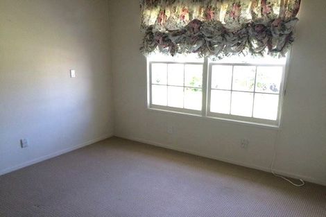 Photo of property in 23 Serrita Avenue, Sunnyhills, Auckland, 2010