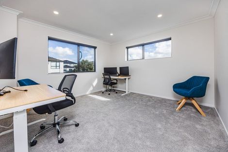 Photo of property in 74 Tir Conaill Avenue, Flat Bush, Auckland, 2019