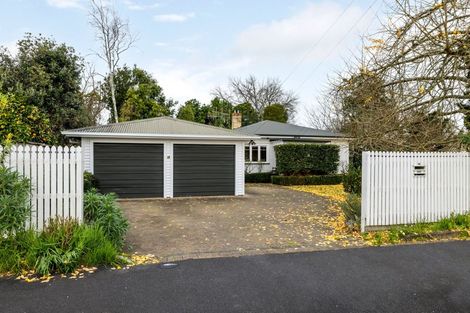 Photo of property in 10 East Street, Claudelands, Hamilton, 3214
