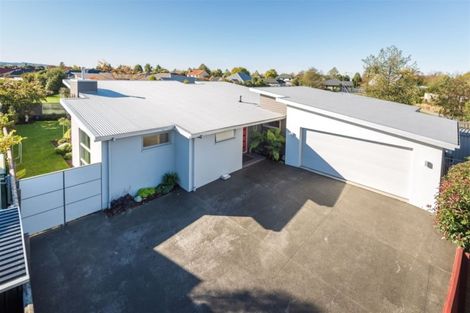 Photo of property in 12 Oakwood Drive, Rangiora, 7400