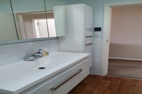 Photo of property in 30 Hiropi Street, Newtown, Wellington, 6021