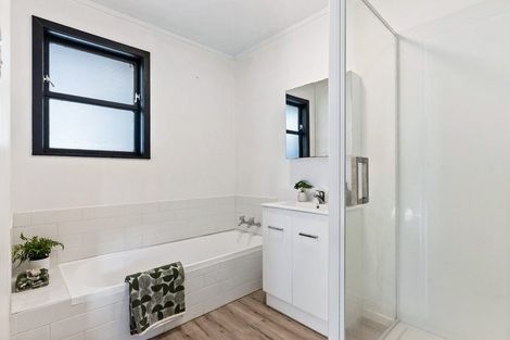 Photo of property in 49 Prospect Terrace, Johnsonville, Wellington, 6037