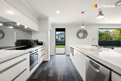 Photo of property in 32 Calluna Crescent, Mosgiel, 9024