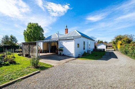 Photo of property in 2 Point Bush Road, Waimate, 7924