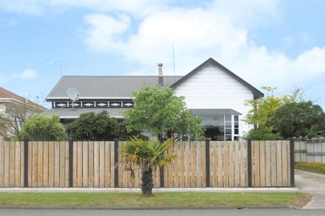 Photo of property in 68 Awapuni Road, Awapuni, Gisborne, 4010
