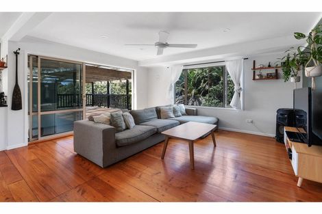 Photo of property in 57 Hauraki Road, Leigh, Warkworth, 0985