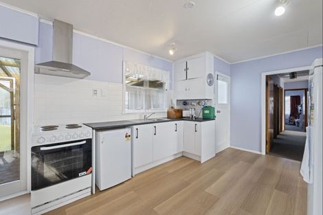 Photo of property in 17 Tuke Street, Normanby, Hawera, 4614