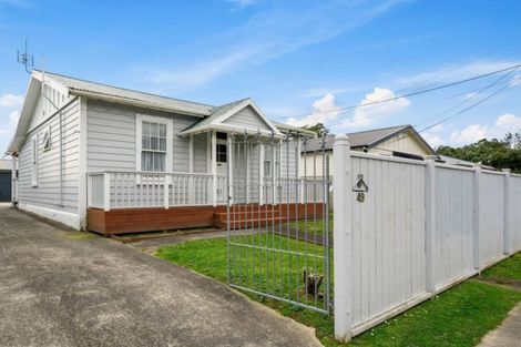 Photo of property in 49 Awamutu Grove, Waiwhetu, Lower Hutt, 5010
