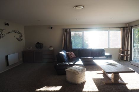 Photo of property in 8 Amner Place, Bluff Hill, Napier, 4110
