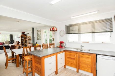 Photo of property in 12 Charles Street, Riverdale, Gisborne, 4010