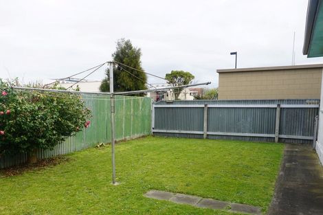 Photo of property in 28 Linton Street, Palmerston North, 4410