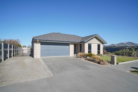 Photo of property in 21 Parklea Avenue, Halswell, Christchurch, 8025