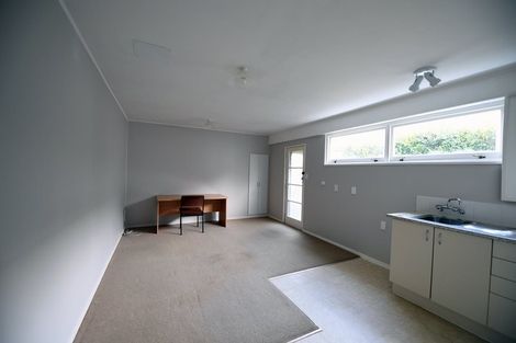 Photo of property in 1/3 Onepoto Road, Hauraki, Auckland, 0622