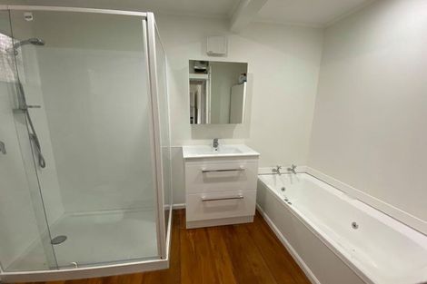 Photo of property in 98 Queens Road, Waikanae Beach, Waikanae, 5036