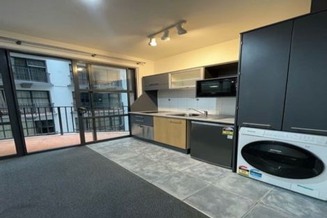 Photo of property in Atrium Apartments, 3i/154 The Terrace, Wellington Central, Wellington, 6011