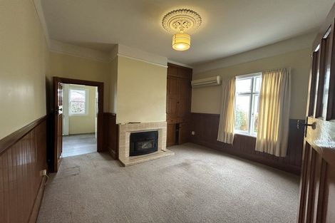 Photo of property in 17 Dilworth Street, Riccarton, Christchurch, 8011