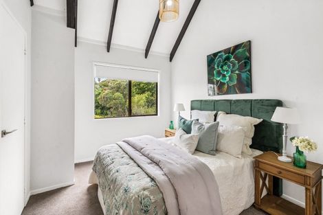 Photo of property in 1/14 Trident Place, Shelly Park, Auckland, 2014