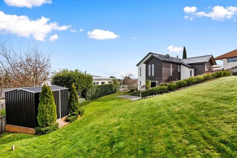 Photo of property in 17 Iona Road, Havelock North, 4130