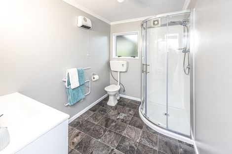 Photo of property in 72 Treadwell Street, Springvale, Whanganui, 4501