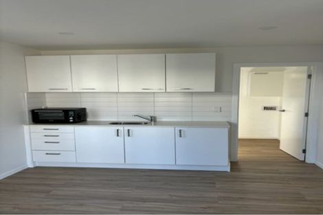 Photo of property in 2/11 Teal Crescent, Beach Haven, Auckland, 0626